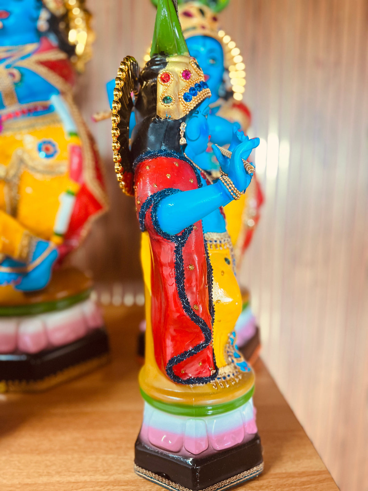 Krishna Idol – Handcrafted with Devotion | 12 to 33 Inch Spiritual Statue for Home & Pooja